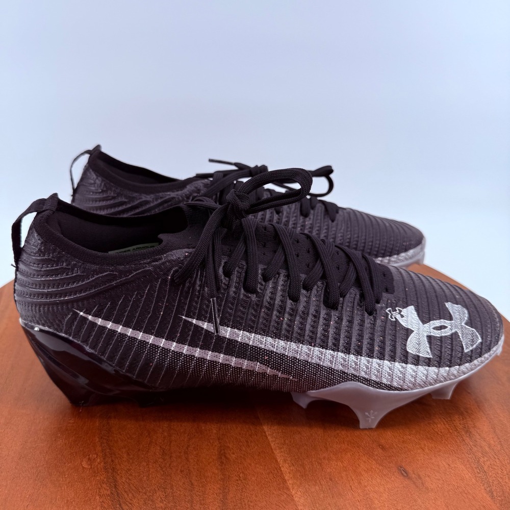 Under Armour Blur Pro Football Cleats Black Silver HOVR 3028220-003‎ Men 11.5